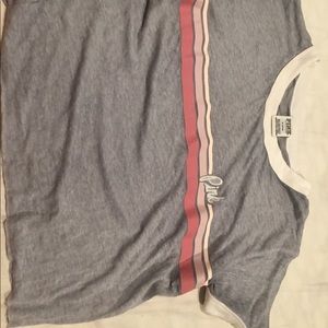 PINK/Victoria’s secret grey t-shirt